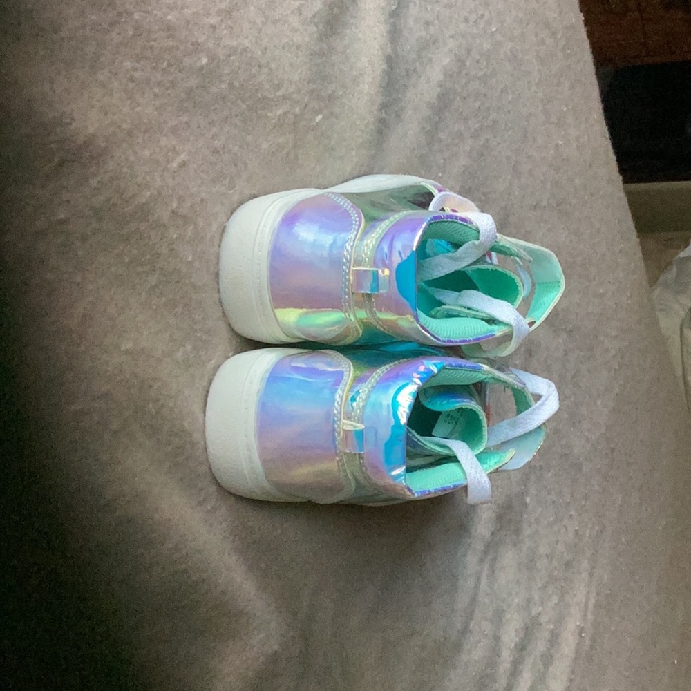 Shiny pretty shoes